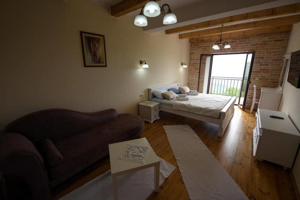 Old Stone House Villas