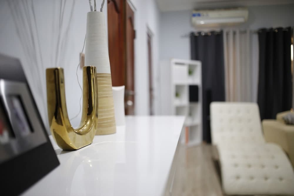 Candice serviced Apartment