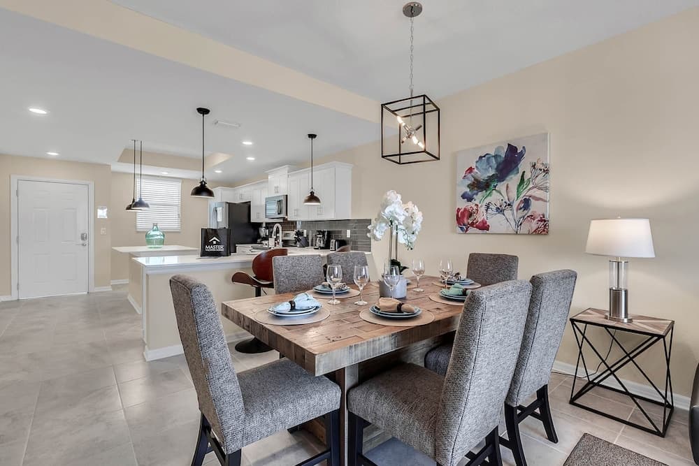 Storey Lake 4731 #304