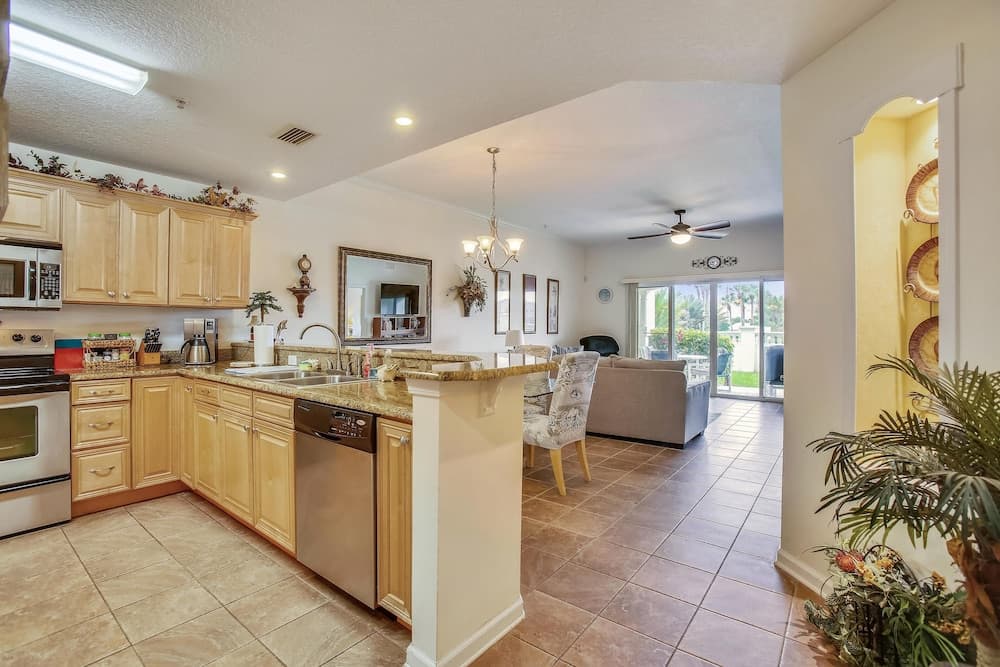 Villas 102 [2/2] Free Activities! & Wifi Pool Beach Tennis