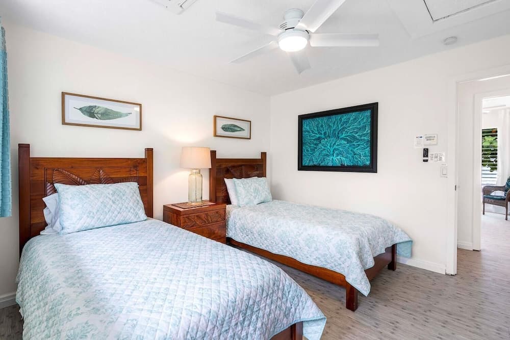 Keauhou Kona Surf & Racquet Club Townhouse #4