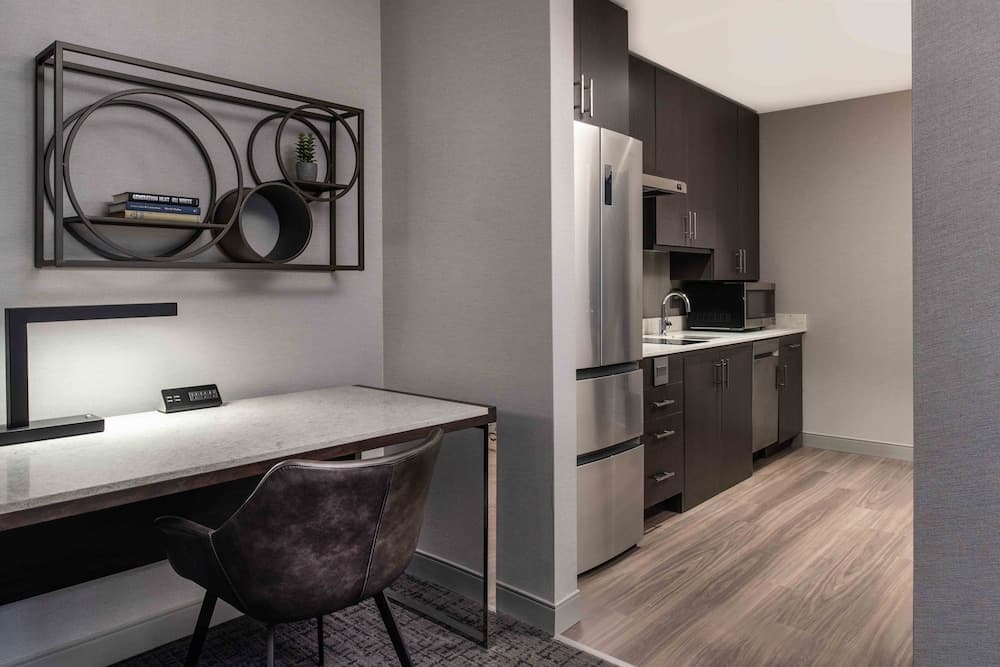 Staybridge Suites Boston - Quincy by IHG