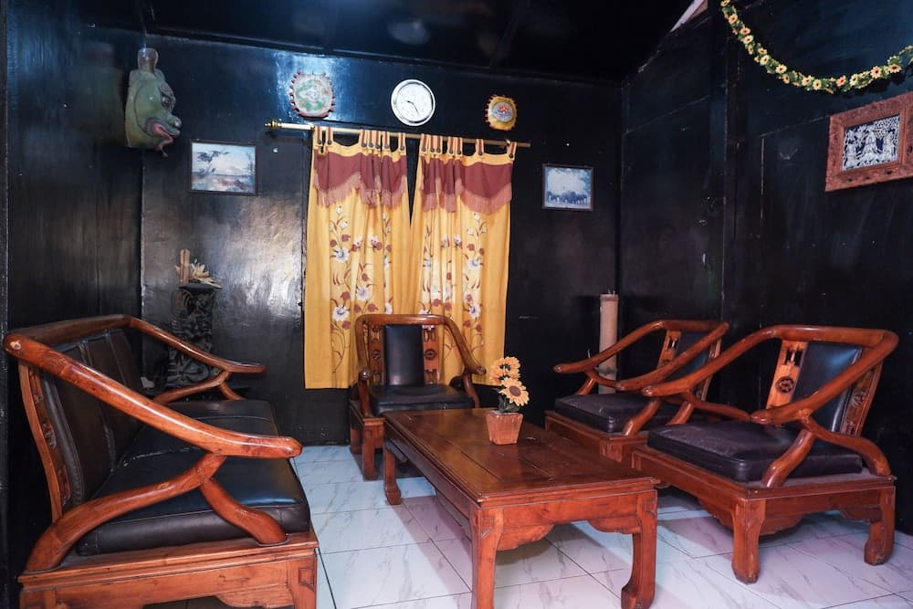 Super OYO 598 Udan Mas Guesthouse& Gallery