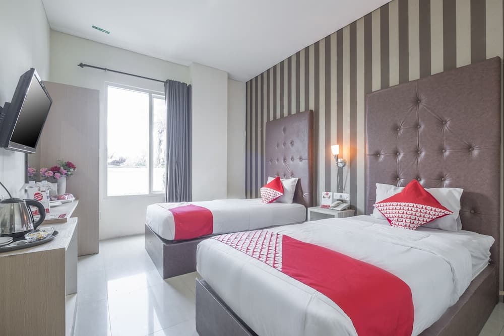 OYO 466 Gahara Hotel