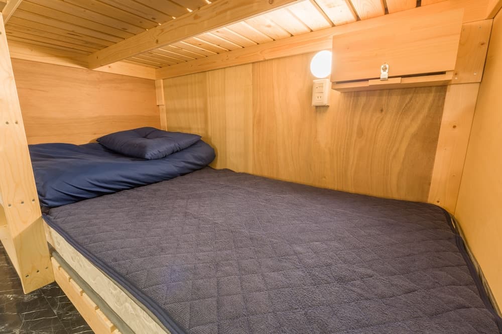 The Aquarius Inn - Hostel