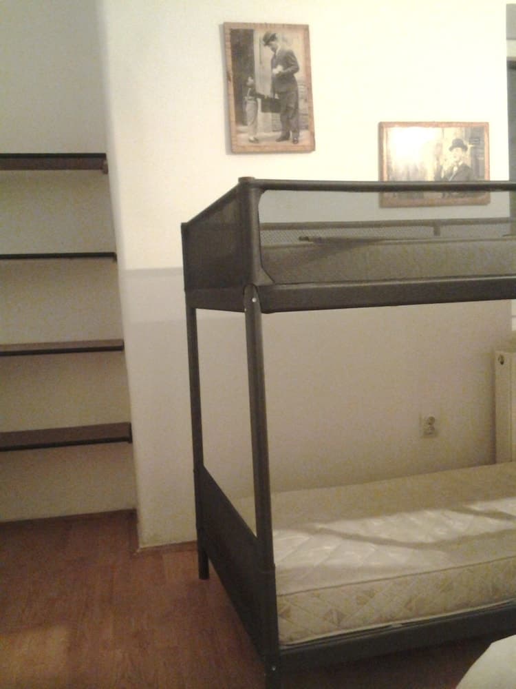 Leyla Guesthouse Hostel