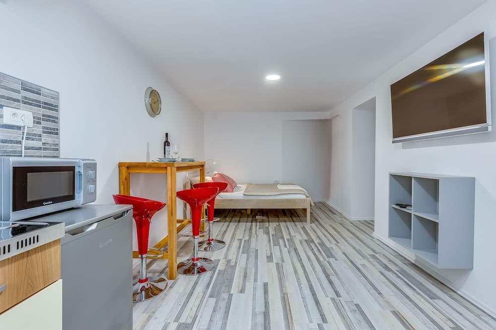 Apartments Small Sweet & Cosy