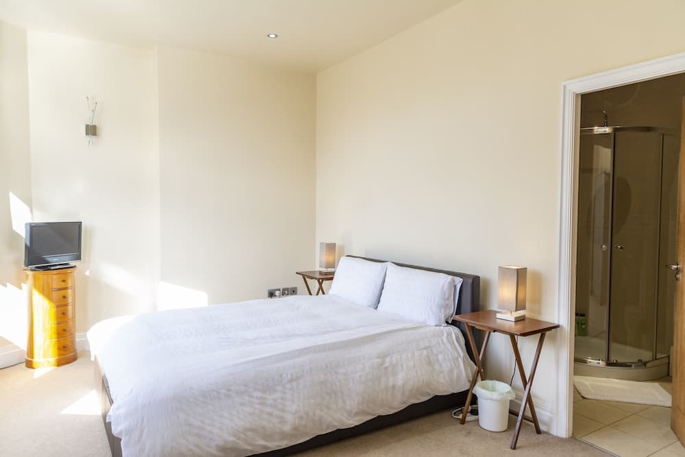 Luxury Apt No 1 - Two Bed Apartment