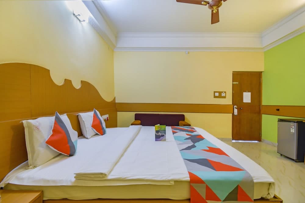 FabHotel JS Planters