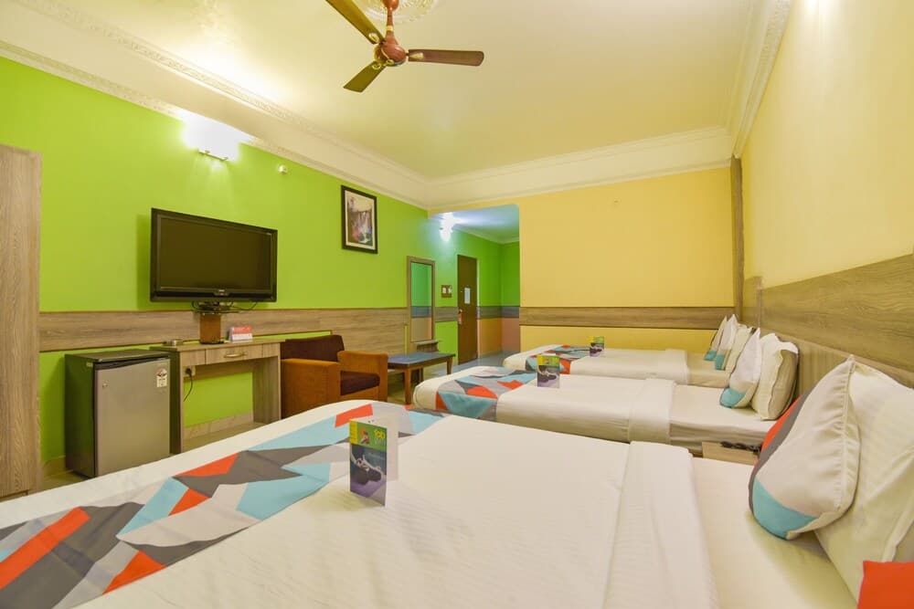 FabHotel JS Planters