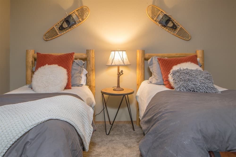 Big Sky - Hidden Village 742