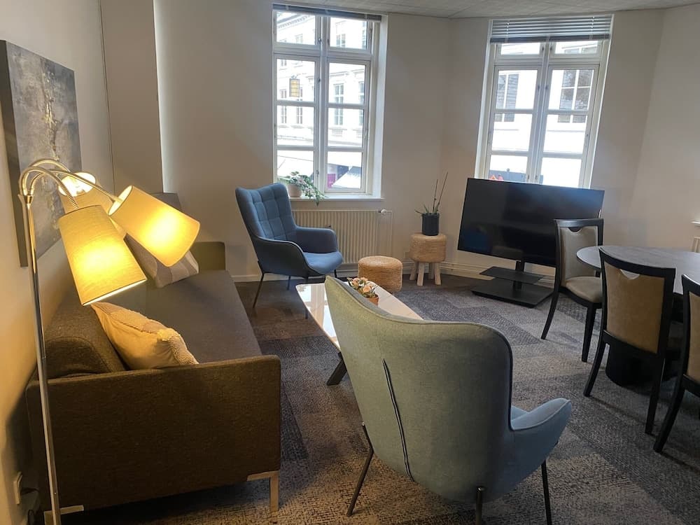 City Hotel Nattergalen Apartments