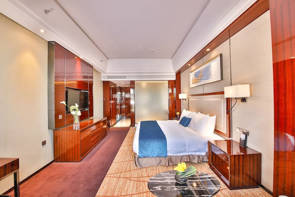 Jianghai Country Garden Phoenix Hotel