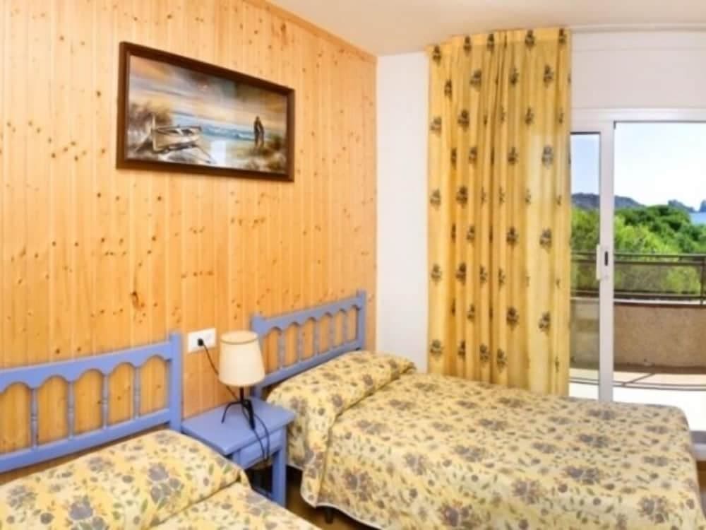 Apartamentos La-Pineda-46