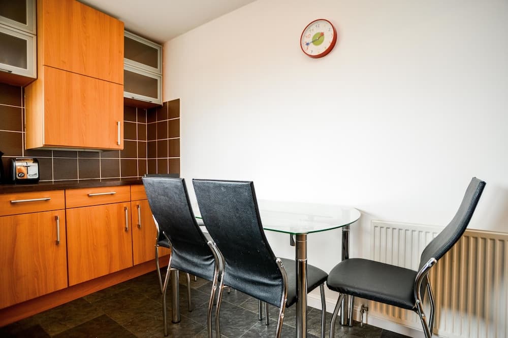 Beach Boulevard Apartment