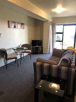 Our Beach House - Upper Wainui