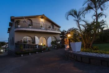 H&H  Chambre De Charme