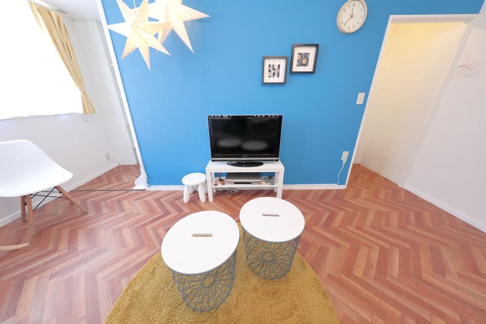 Vivid Zebra House - 197-1