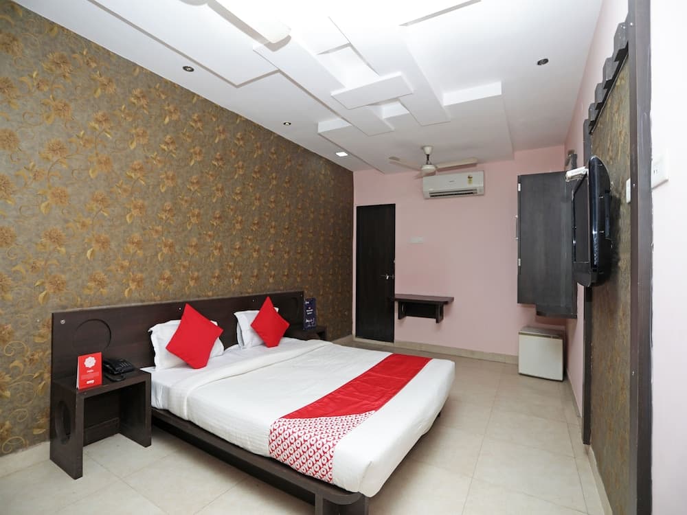 OYO 9132 Hotel Recharge