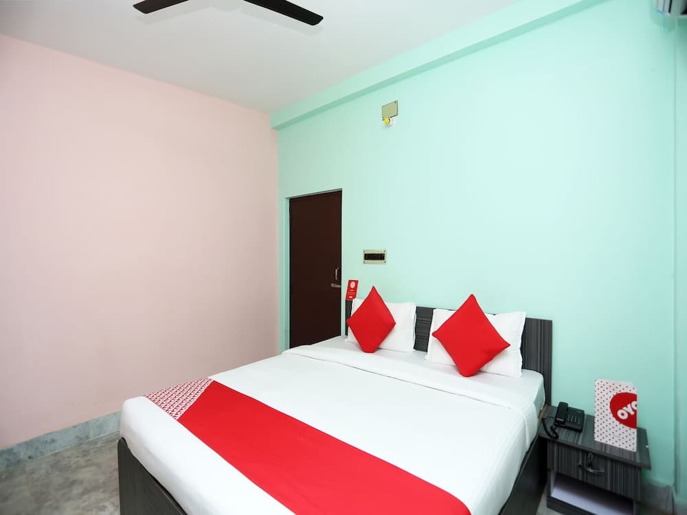 OYO 19627 Ankit Guest House
