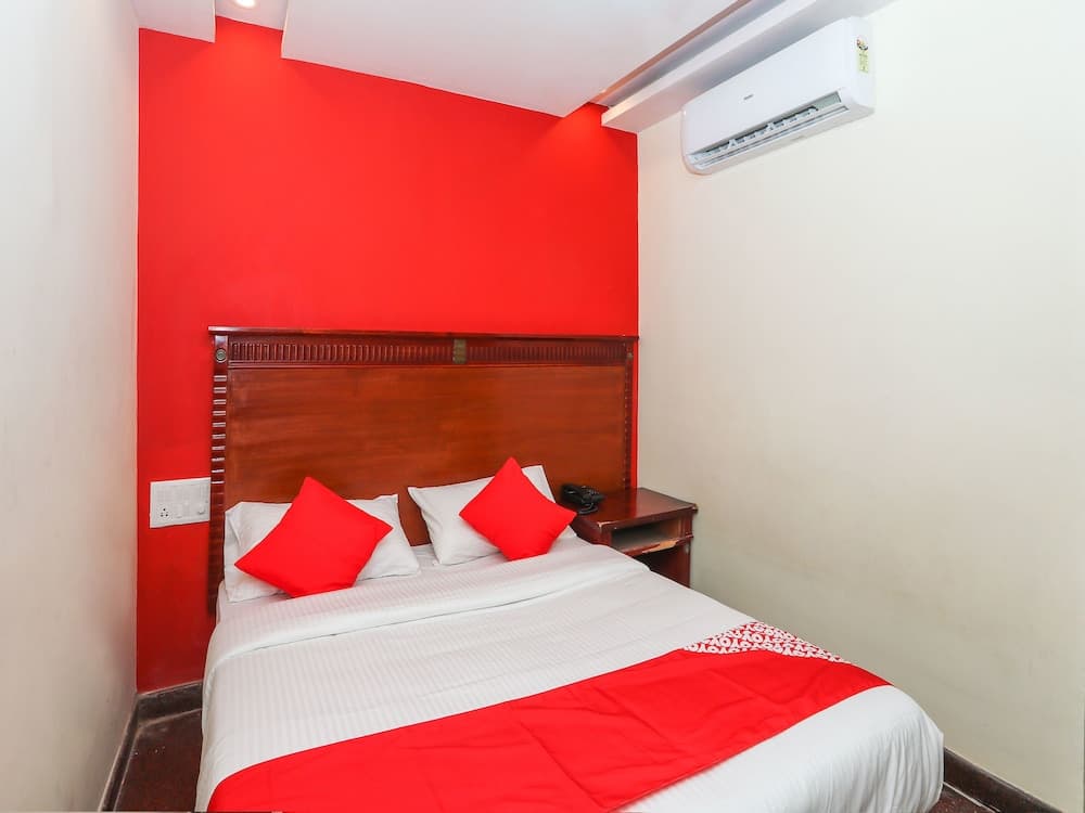 OYO 14269 BTC comforts