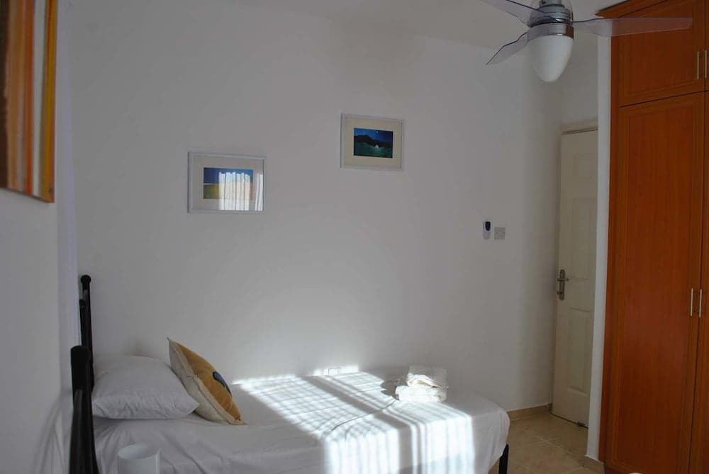 Villa Brooklands by Amy Villas