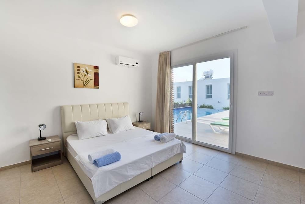 Villa Eden by Amy Villas