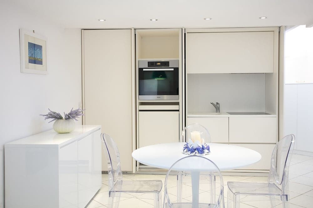 Rooftop Luxury Apartment