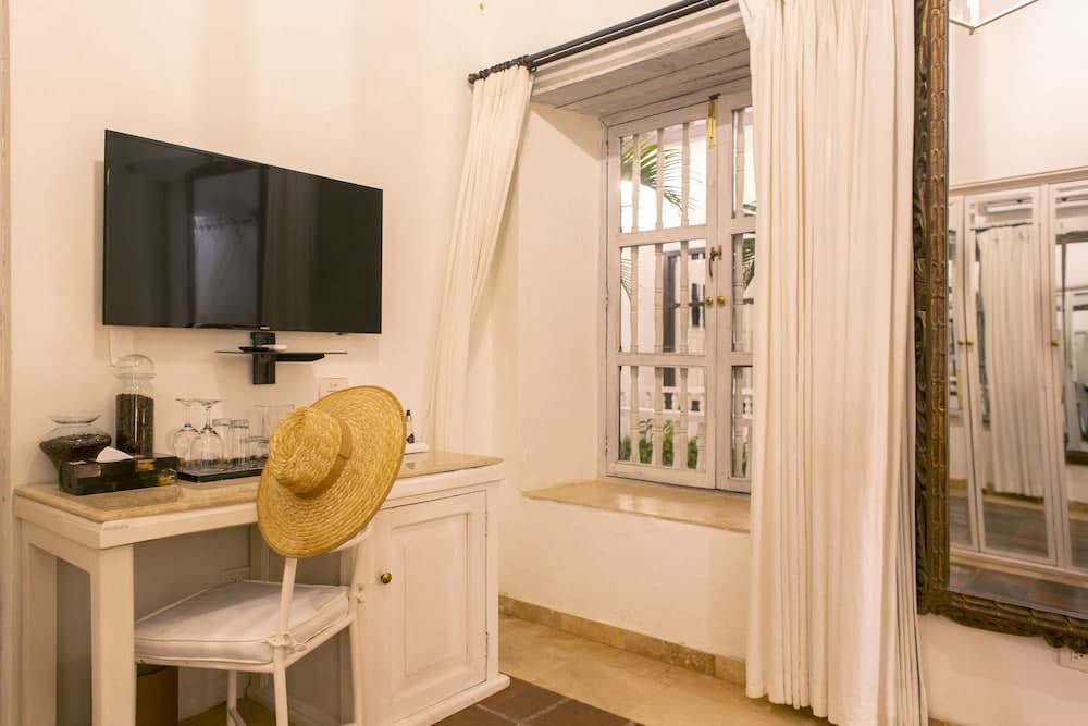 Leones de Alba Hotel Boutique