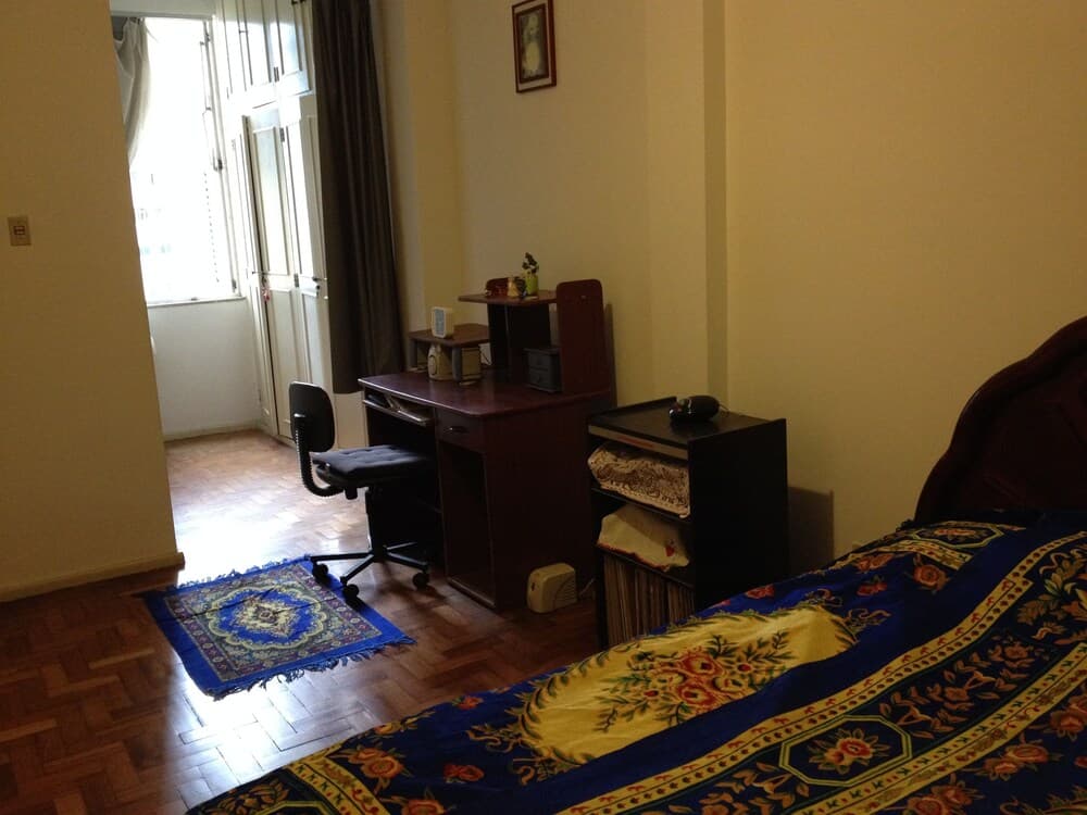 Cozy Rooms in front of Sugar Loaf