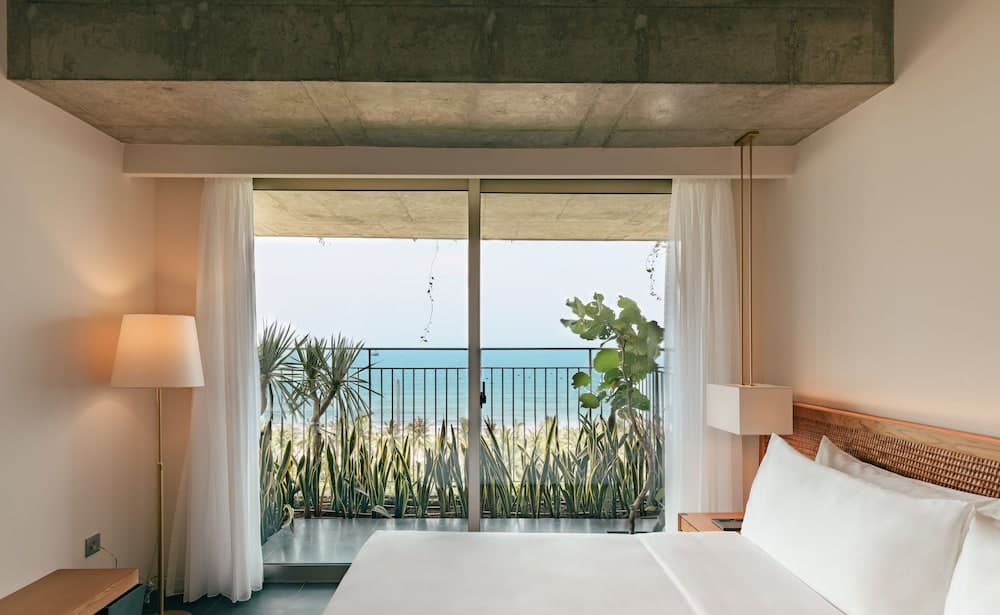 Chicland Danang Beach Hotel