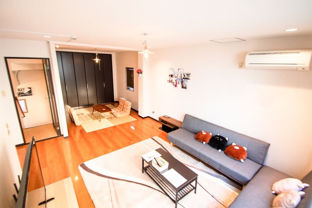 AMP FLAT Tenjin Minami