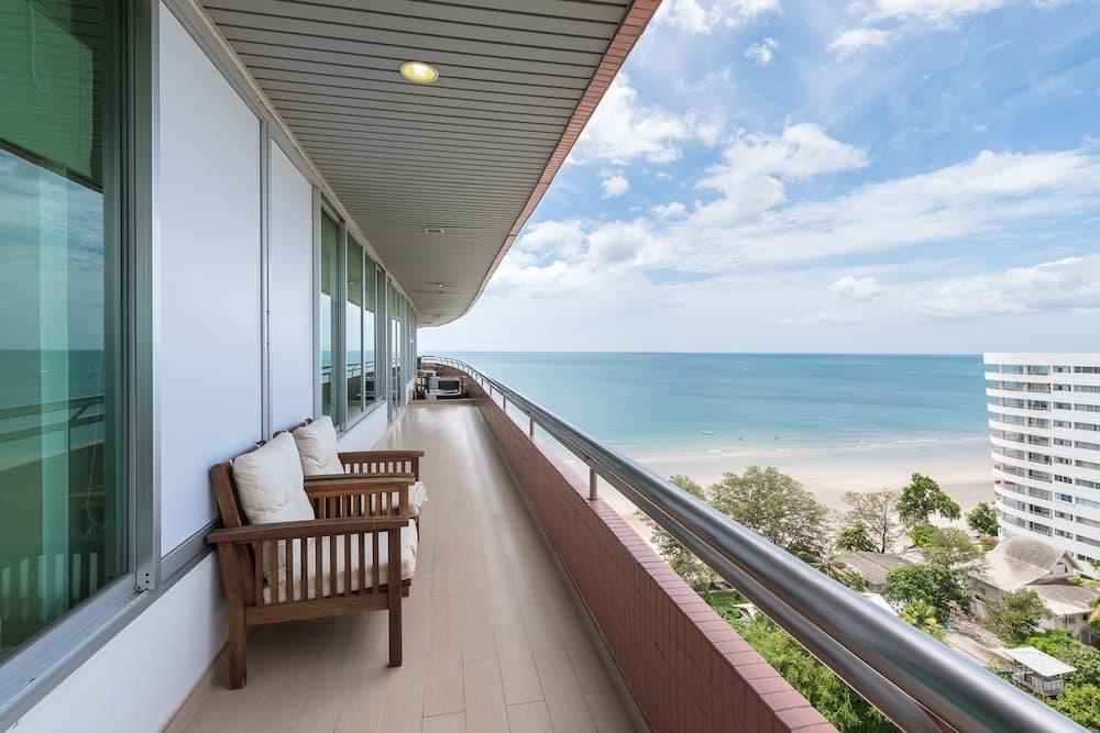 Hua Hin Luxury Condo by Passionata