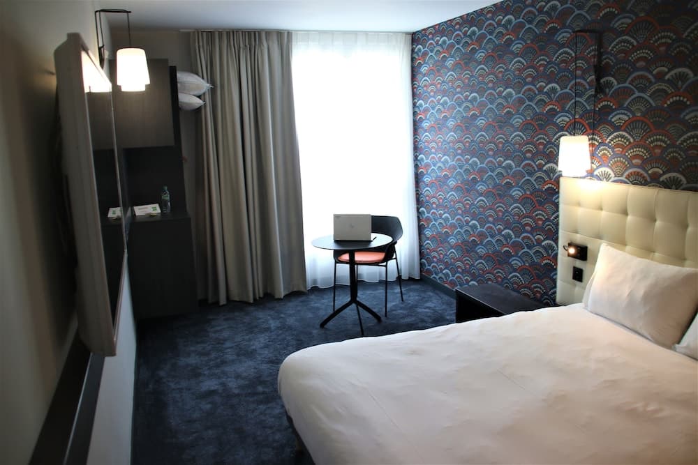 ibis Styles Puteaux Paris La Defense