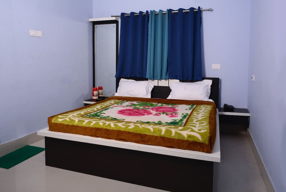 Dhanraj Residency