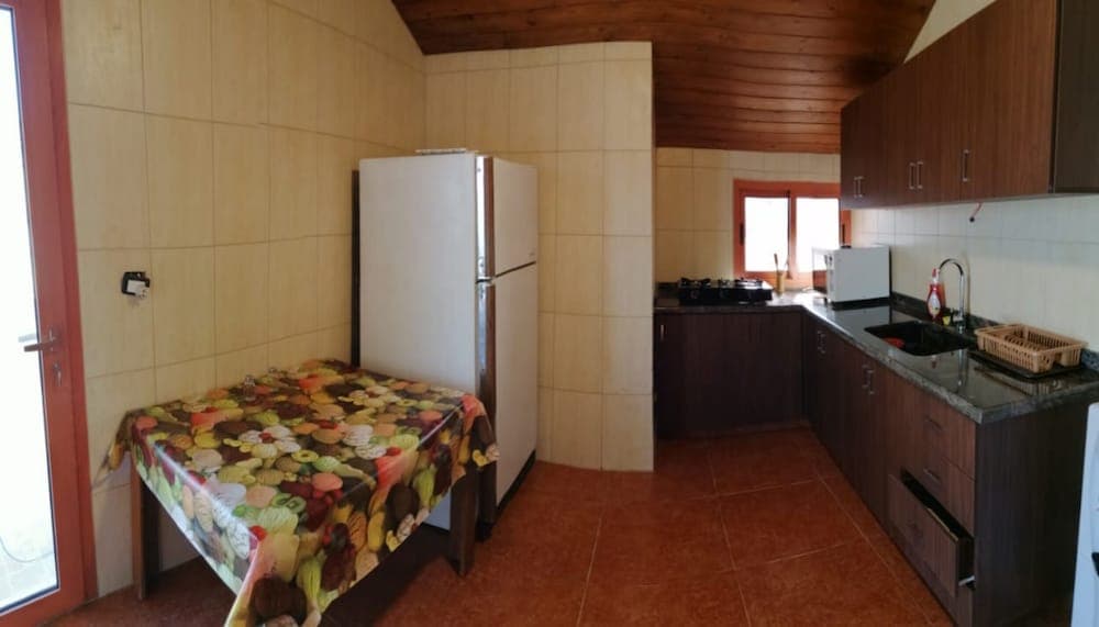 Apartment near Lady of the Sea & Phoenician Wall