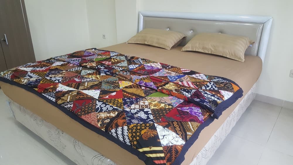 Family Home Ratmono JIH