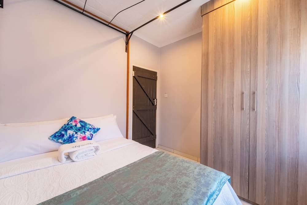 KhayaLethu Holiday Home