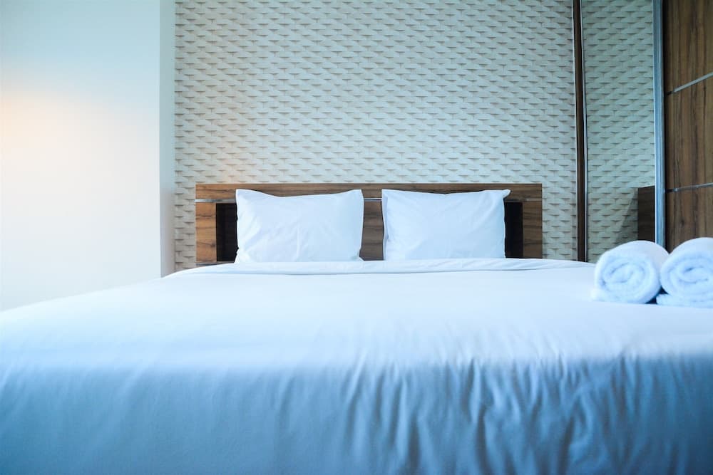 Simply Homey Studio Room at GP Plaza Apartment