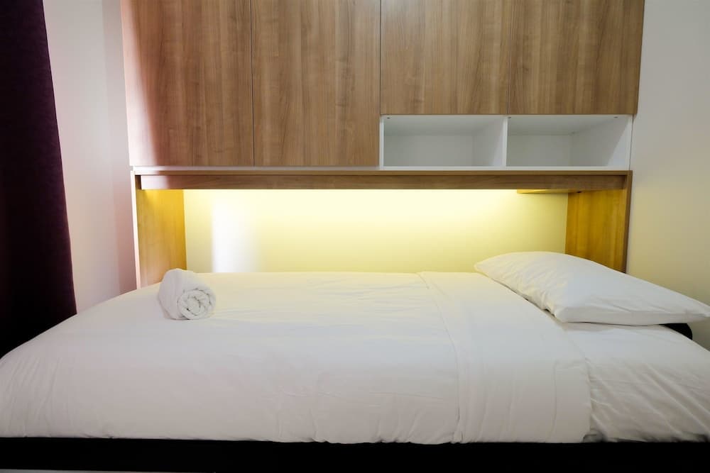Modern and Cozy 2BR @Springlake Bekasi Apartment