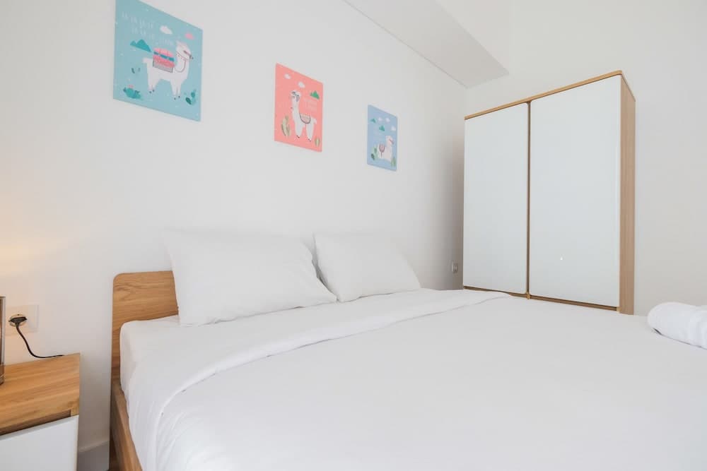 Simple Furnished Studio Casa De Parco Apartment