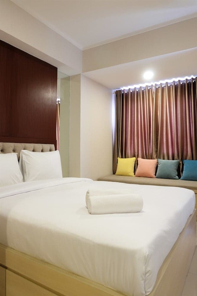 Artistic Studio Apartment at The Oasis Cikarang