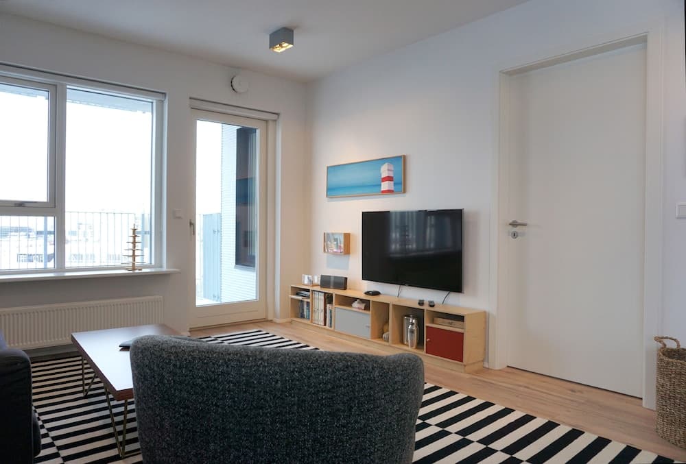 Nest Apartment Sparrow