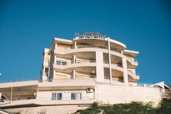 Panorama Apartments & Rooms