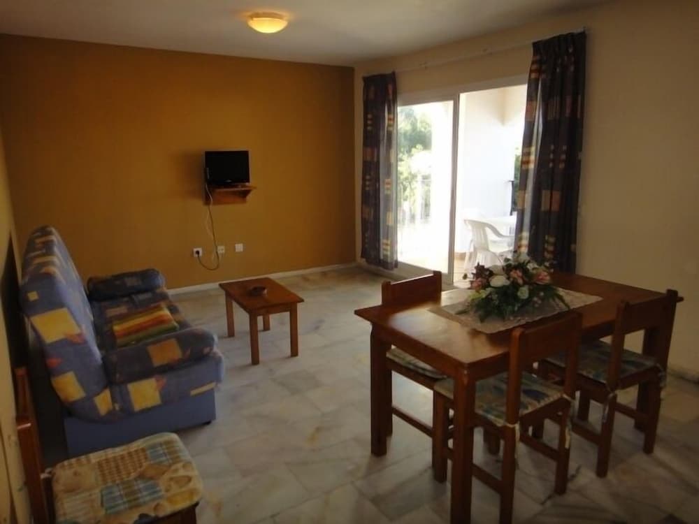 Apartamentos San Antonio 68