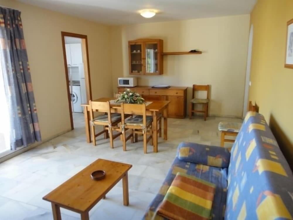 Apartamentos San Antonio 68