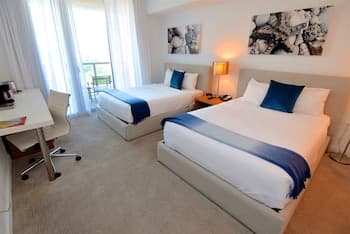 Modern Studio With Amazing Ocean & Bay View @ Beachwalk Resort