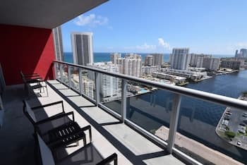 Superb Ocean, Bay & Skyline View Residence 2 Bed 2 Bath @ Beachwalk Resort