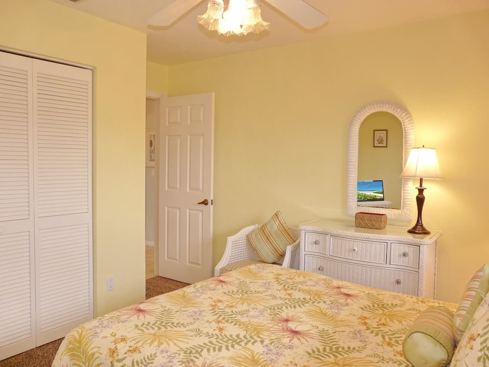 1615 Windmill Avenue