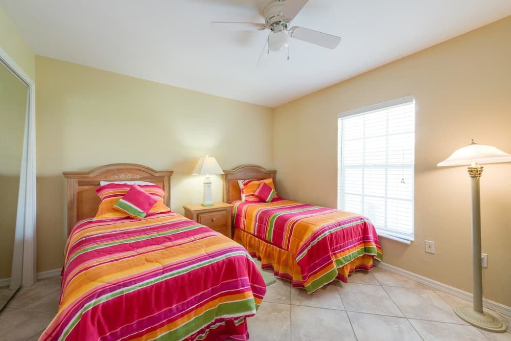 1130 Lighthouse Court